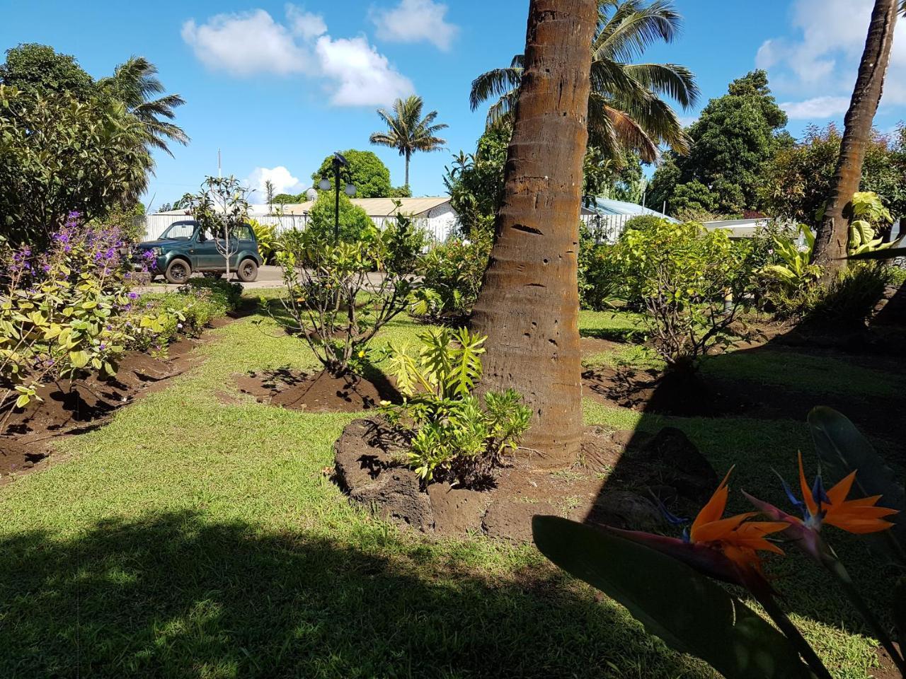Hotel Manutara Hanga Roa Esterno foto
